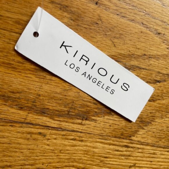 Cropped Peasant Top with Elastic Shirred Back - Picture 4 of 4